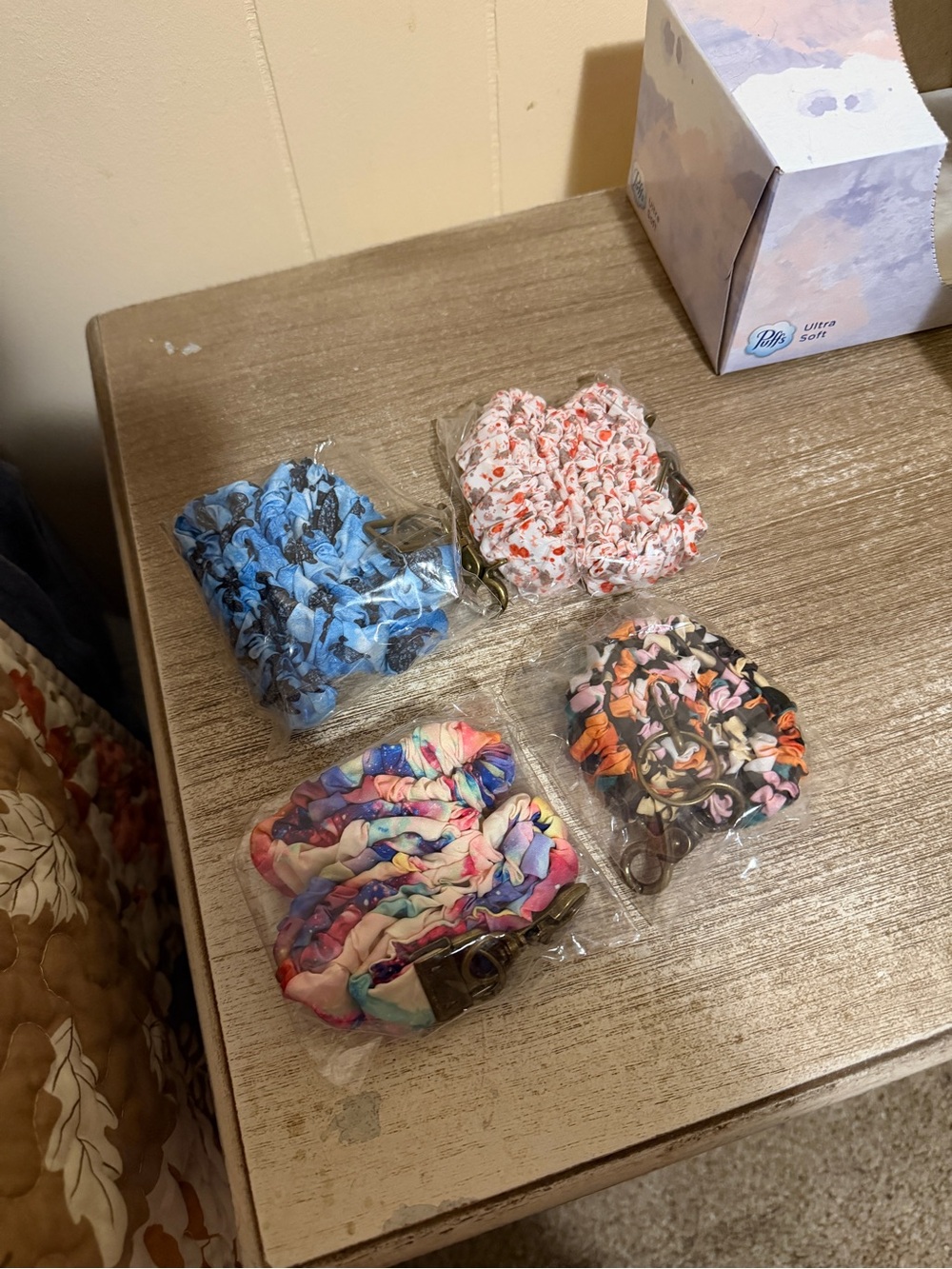 Set of 4 Scrunchie Lanyards